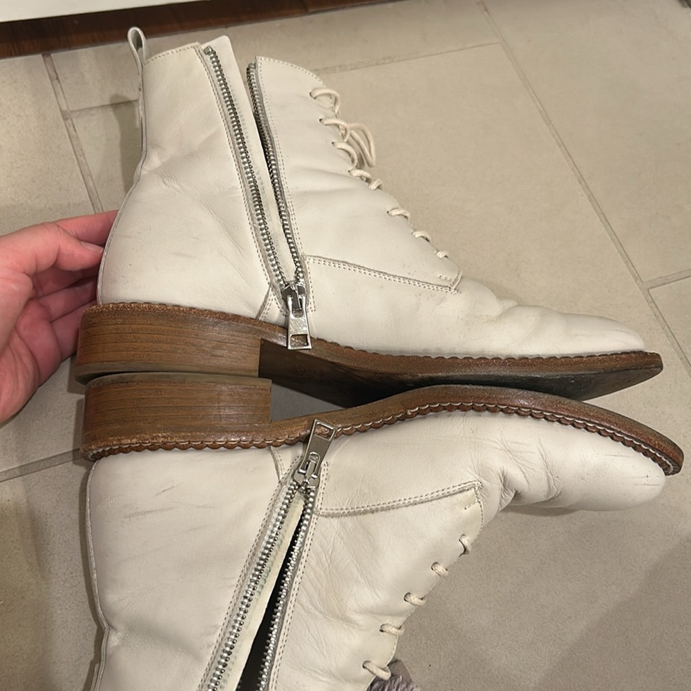 Vince Cabria Leather Combat Lace-up Booties In Off white size 8.5 - Picture 4 of 10